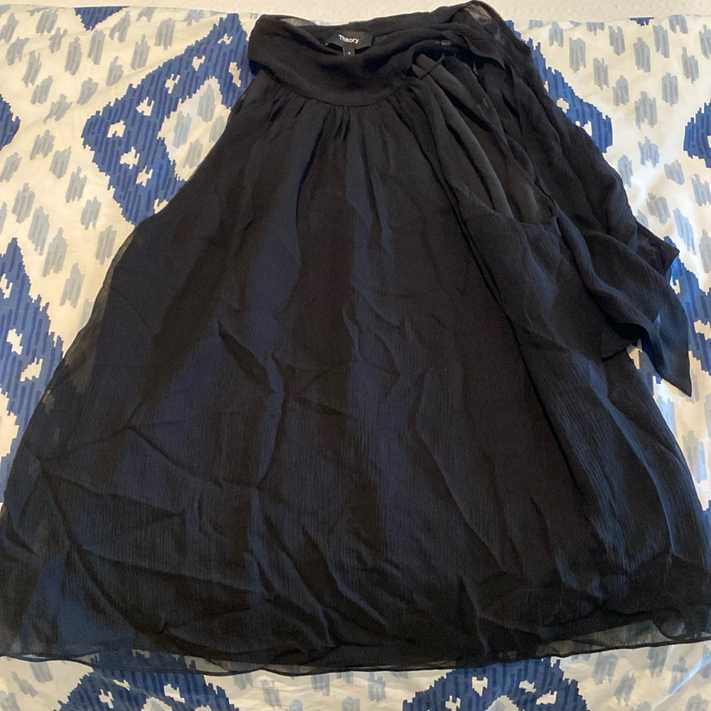 Theory Black Sleeveless Tunic Top